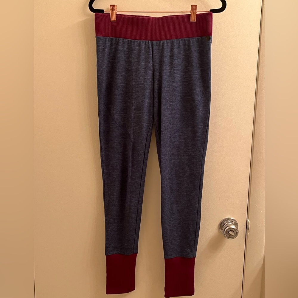 Knit like Under Armour Leggings